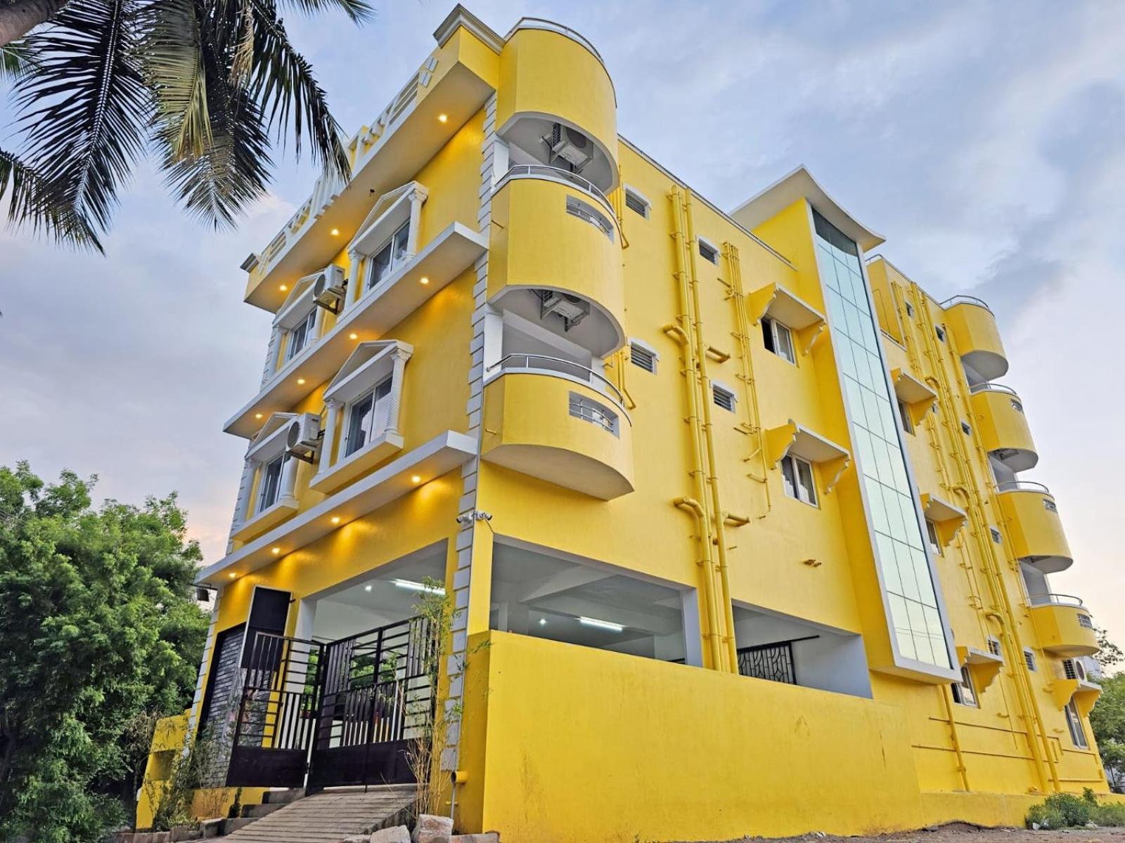 Auro Galaxy Villa Pondicherry Exterior photo