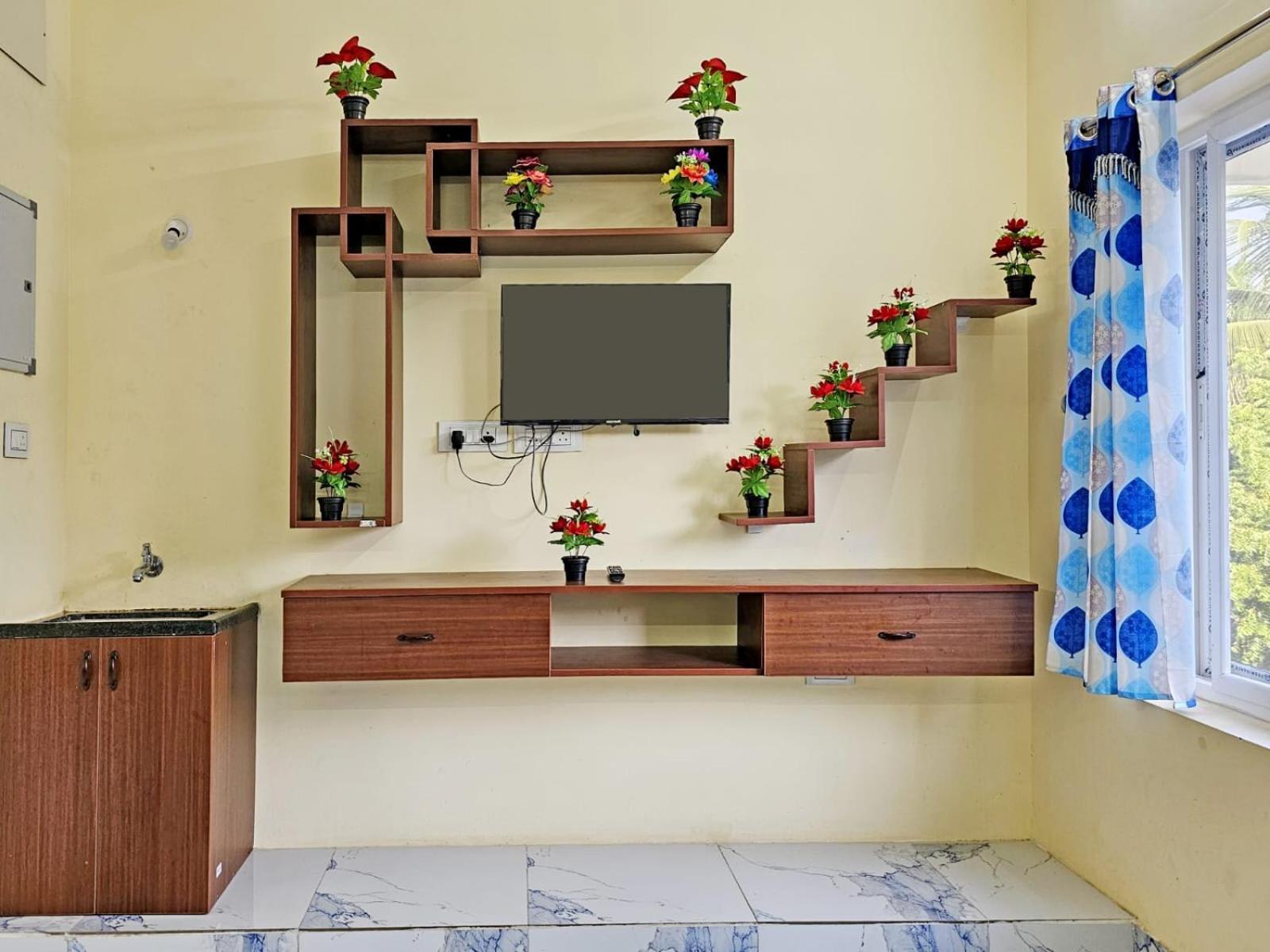 Auro Galaxy Villa Pondicherry Exterior photo